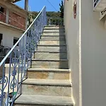 Aglaia's Traditional House * Agia Kiriaki (Magnesia)