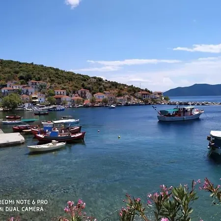 Aglaia's Traditional House 아파트 Agia Kiriaki (Magnesia)